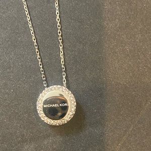 Michael KORS 
16"-18" adiustable Necklace Pendant
NWT $100MA